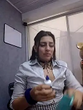 jaade doll online show from March 19, 2:43 pm