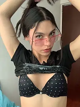 SweetCherry   online show from March 30, 7:46 pm