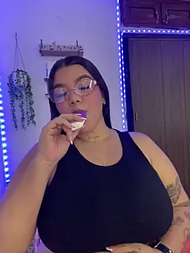 michellesexxxy3 online show from June 11, 4:09 am