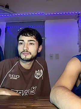 Lucasss2204 online show from April 19, 3:39 am