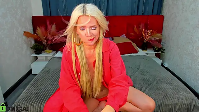 Ledi Luna online show from April 3, 1:42 pm