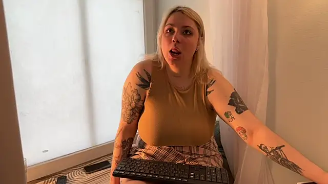 eyes are higher16333 online show from April 17, 12:29 pm