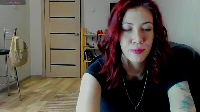 ooopsybritney online show from March 13, 4:30 pm