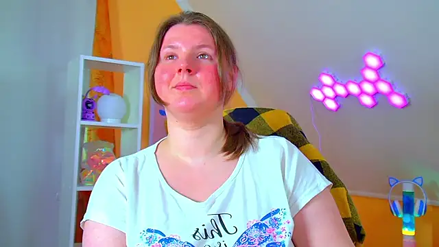 MelodyMoores online show from June 2, 7:09 am