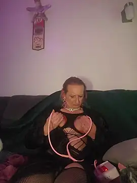 1FallenErica1 online show from March 6, 3:29 pm