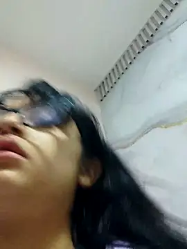 Jade rous online show from April 24, 11:57 am