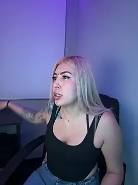 Megan sexrosse online show from March 10, 1:53 am