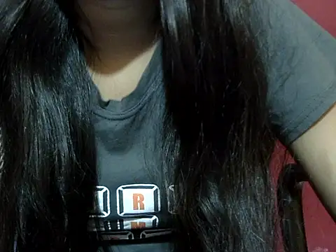 NayraG online show from March 22, 4:24 pm