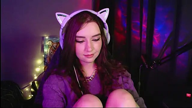 Celia Sensual  online show from May 2, 9:18 pm