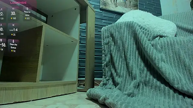 shirley taylor  online show from April 11, 11:36 am