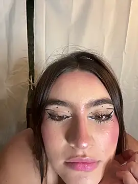 Issa pinkk online show from March 17, 1:20 am