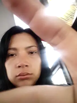 Marianaxc online show from April 11, 4:10 pm