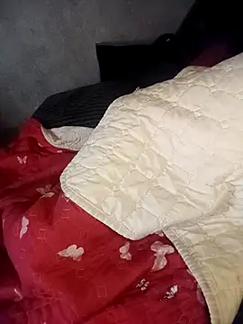 sweetchubbz online show from April 28, 7:01 am