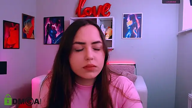 polly rosse online show from April 1, 1:12 pm