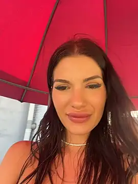 RaniaSnow online show from May 30, 2:37 pm