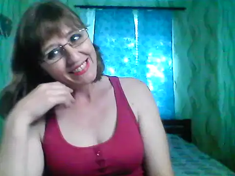 Alisaprice077 online show from June 3, 2:33 pm