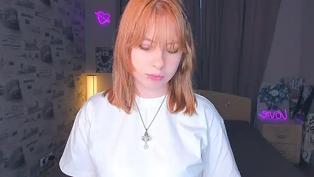 NiaHodge online show from March 17, 8:40 am