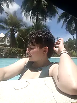 yuya style online show from April 18, 3:58 pm