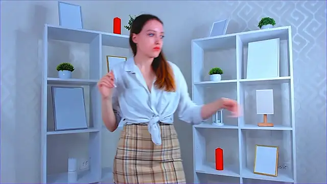 EsterCristofori online show from March 27, 1:51 am