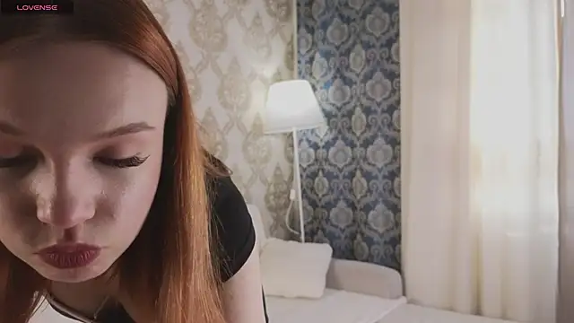 foxy bloomm online show from March 20, 12:43 pm