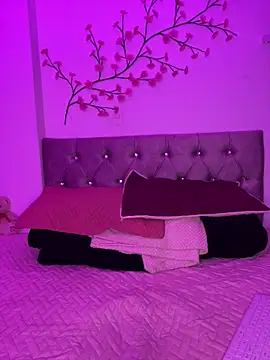 Tentacion Milly online show from March 18, 4:50 am