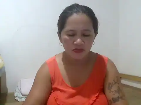 lovelycutiepie2026 online show from July 9, 2:03 am