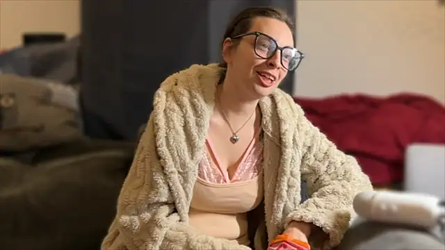 hello katieex online show from March 13, 7:59 pm