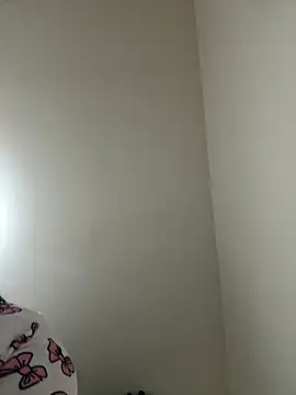 Miss juicy babes69 online show from April 19, 9:06 pm