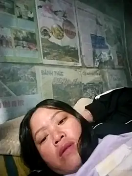 Min-in online show from May 2, 9:51 pm
