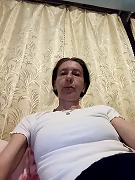 Tania9876 online show from May 31, 6:53 pm