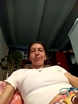 Tania9876 online show from May 23, 7:01 pm
