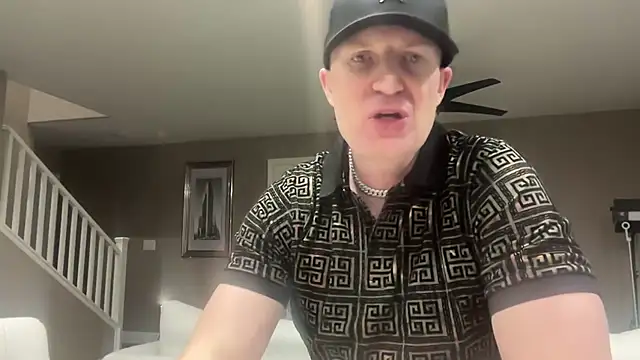 Naughty Ken Barbie-69 online show from April 5, 11:42 am