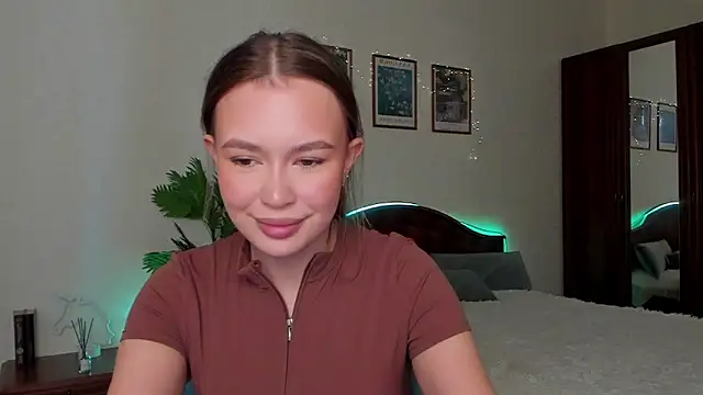 kittiangel00 online show from March 18, 12:21 pm