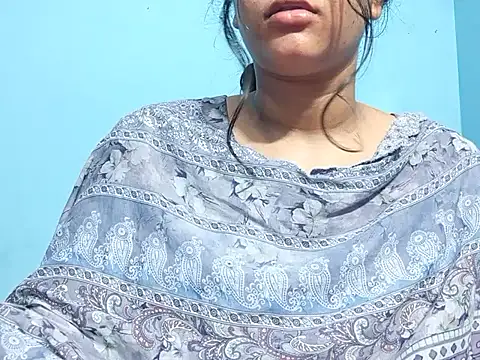 Emma 4433 online show from April 14, 6:08 pm