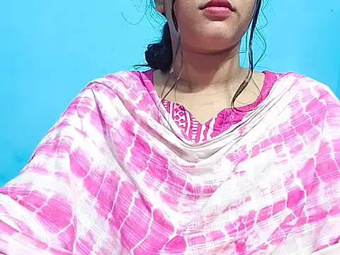 Emma 4433 online show from May 22, 6:17 pm