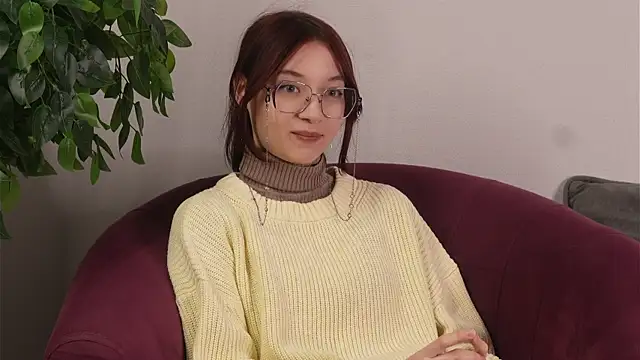 AkikoJost online show from March 13, 5:20 am