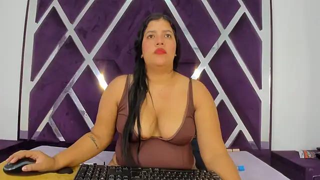 kiaraht online show from April 16, 4:35 am