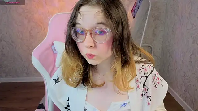 Aleks-caster online show from April 22, 9:39 am