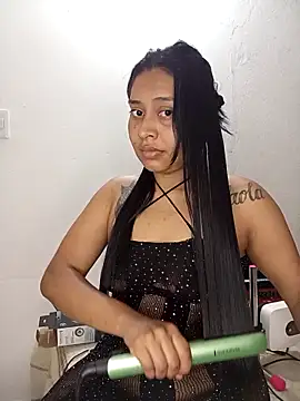 Charlotte-Jasper98 online show from April 14, 11:10 am