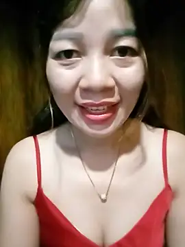 Yiyi102300 online show from June 6, 10:49 pm