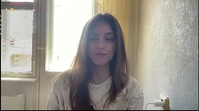 Moonstarisrares online show from June 18, 8:05 am