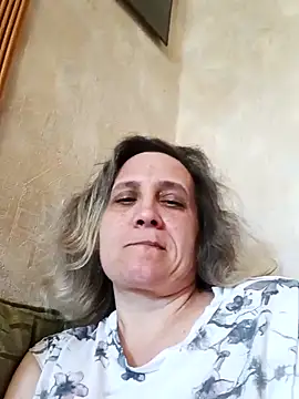 KatieLove133 online show from May 23, 10:35 am