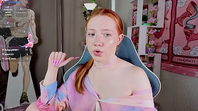 Sparky fox online show from April 21, 2:51 am