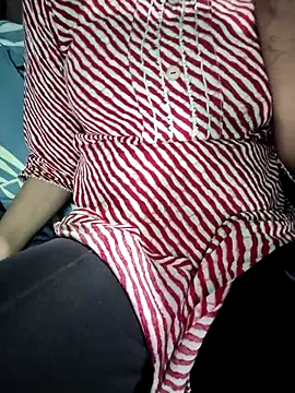 model seela online show from April 22, 4:37 pm