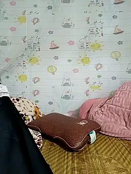 Cherry XyX online show from April 8, 1:57 pm