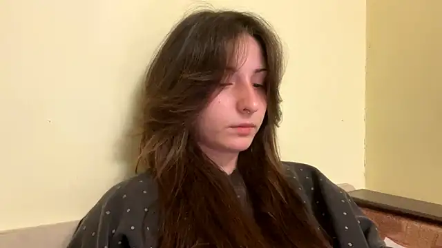 sakuraabloom7 online show from May 7, 5:49 pm