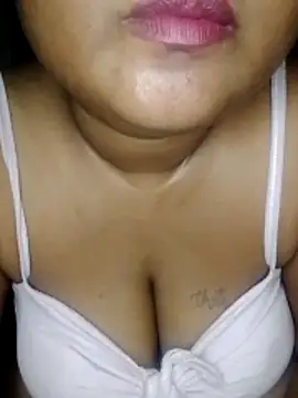 Rishwana69 online show from May 8, 6:32 pm