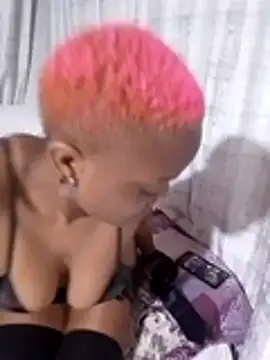 Mitchell2003 online show from March 30, 12:54 am