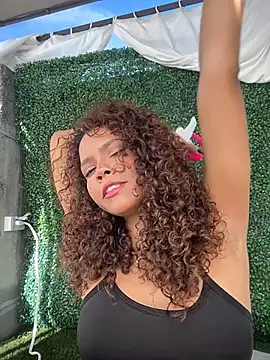 CurlyOopsieXXX online show from July 13, 9:26 pm