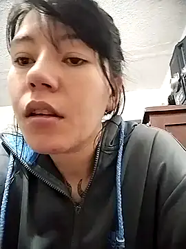 Moon Thompson online show from March 21, 9:53 pm